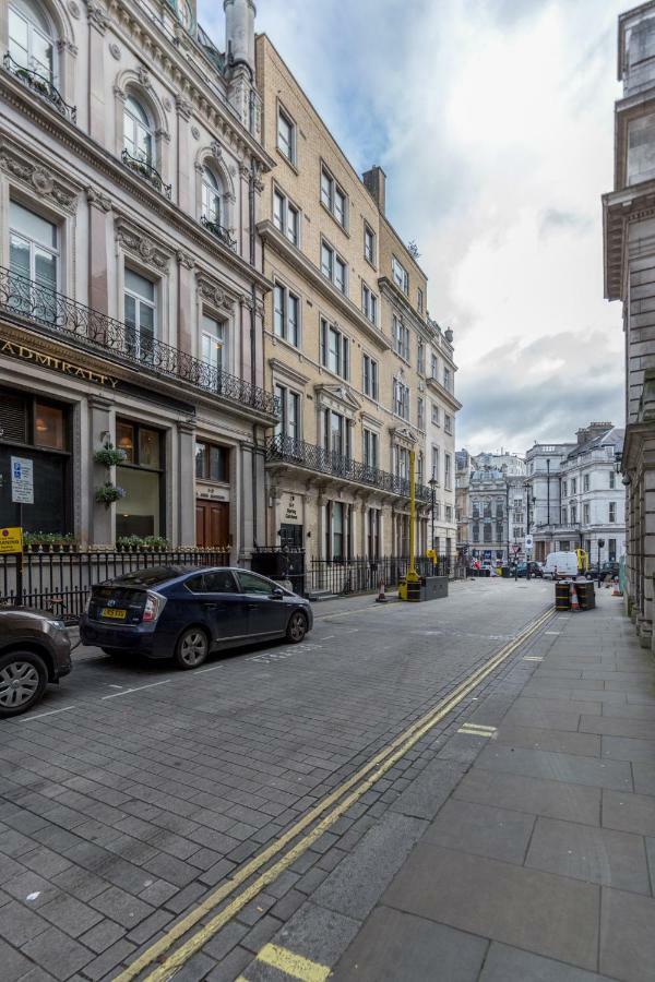 Apartament Outstanding Trafalgar Penthouse, Sleeps 8